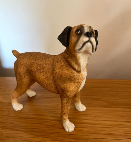 Leonardo boxer dog figurine - boxer,