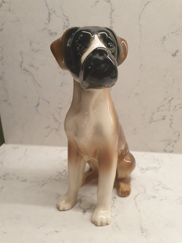 Glazed ceramic seated - glazed, boxer