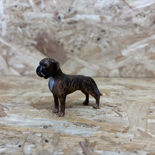 Schleich brindle male boxer - brindle,